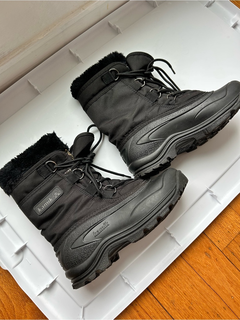 Kamik Women’s Black Waterproof Winter Snow Boots - Size 7